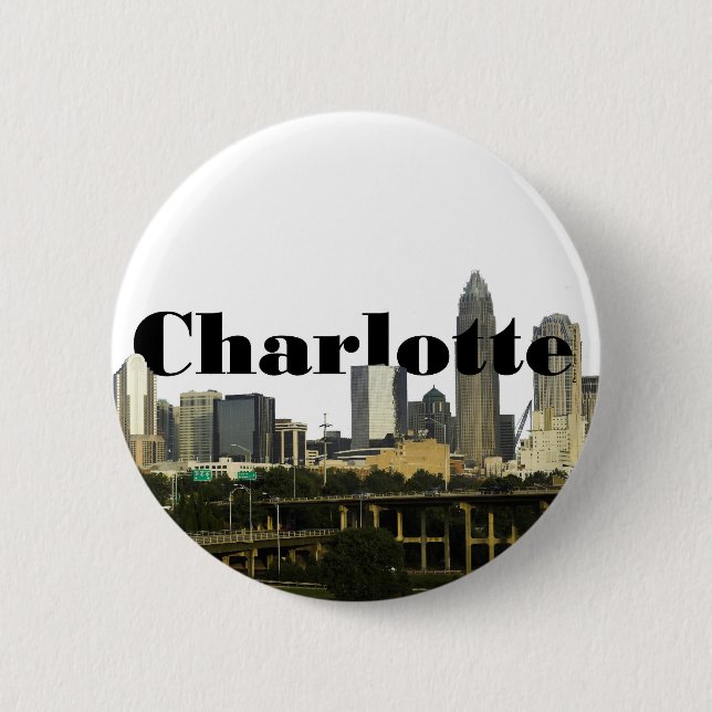 Skyline Charlottes NC mit Charlotte im Himmel Button (Vorderseite)