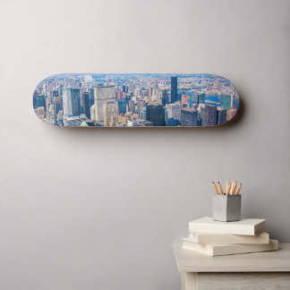 Skyline-Foto-Gebäude von New York City Skateboard