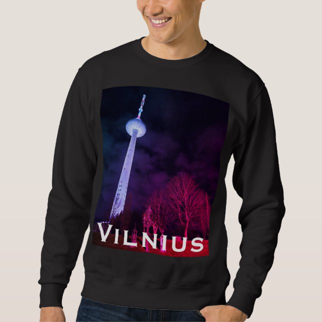 Skyline Glow: Vilnius, Litauen Fernsehturm Sweatshirt (Vorderseite)