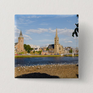 Skyline und Fluss der malerischen Stadt Inverness Button