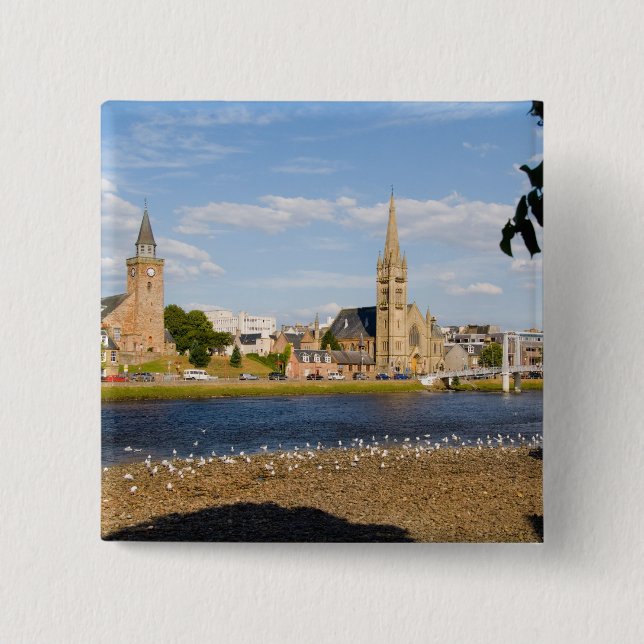 Skyline und Fluss der malerischen Stadt Inverness Button (Vorderseite)