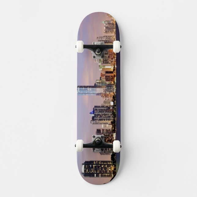 Skyline USA, Florida, Miami an Dämmerung 2 Skateboard (Vorderseite)
