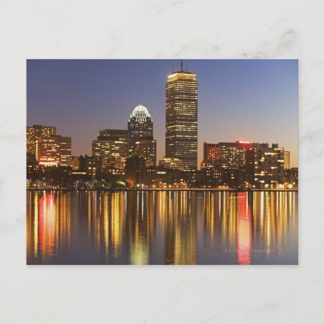 Skyline USA, Massachusetts, Boston an Dämmerung 2 Postkarte (Vorderseite)