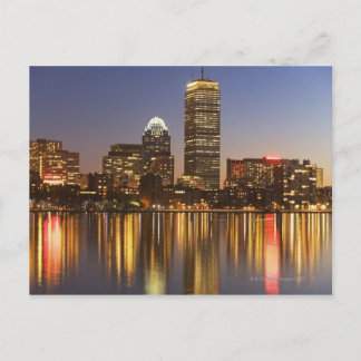 Skyline USA, Massachusetts, Boston an Dämmerung 2 Postkarte