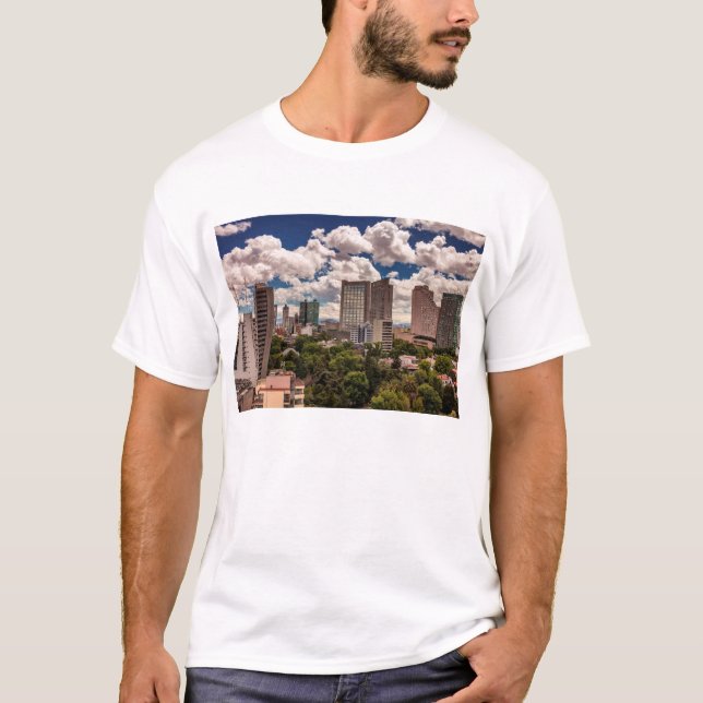 Skyline von den Hotels in Polanco Mexiko City T-Shirt (Vorderseite)