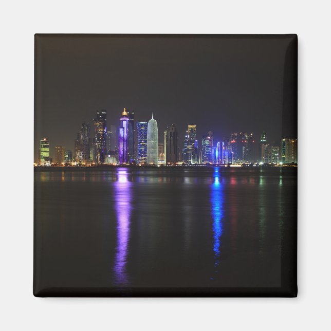 Skyline von Doha, Katar bei Nacht-Magnet Magnet (Vorne)