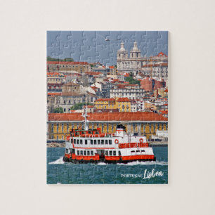 Skyline von Lissabon mit alter Fähre am Fluss Tagu Puzzle