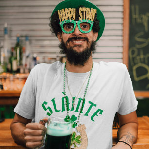 SLÀINTE Funny Irish St. Patrick's Day Green Clover T-Shirt