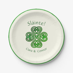 Sláinte Grüner keltischer irischer Shamrock-Name Pappteller