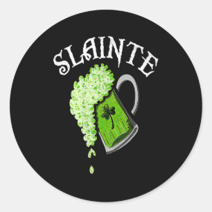 Slainte St Patricks Day Männer Frauen Bier Trinken Runder Aufkleber