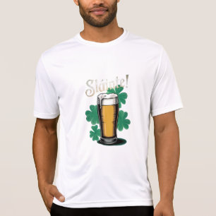 Slàinte! St. Patrick's Day Pint of Beer on Green T-Shirt