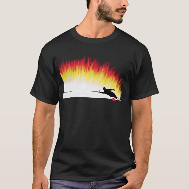 Slalom-WasserSkier mit Flammen-T - Shirt (Vorderseite)
