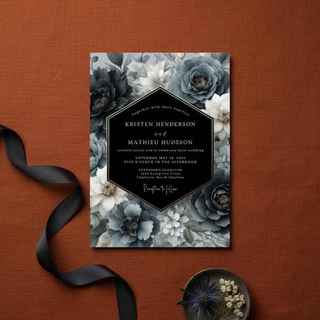 Slate Blue Dark Bloom Wedding Einladung (Von Creator hochgeladen)