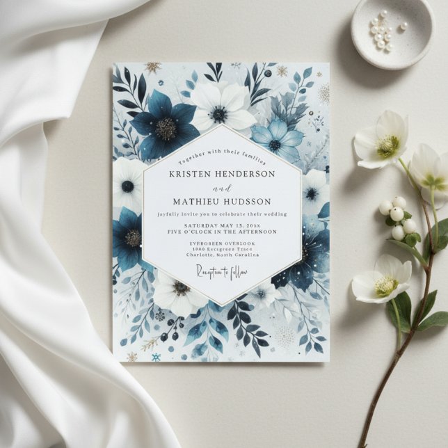 Slate Blue Frosty Flora Wedding Einladung (Von Creator hochgeladen)