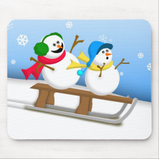 Sledding Schneemänner Mousepad