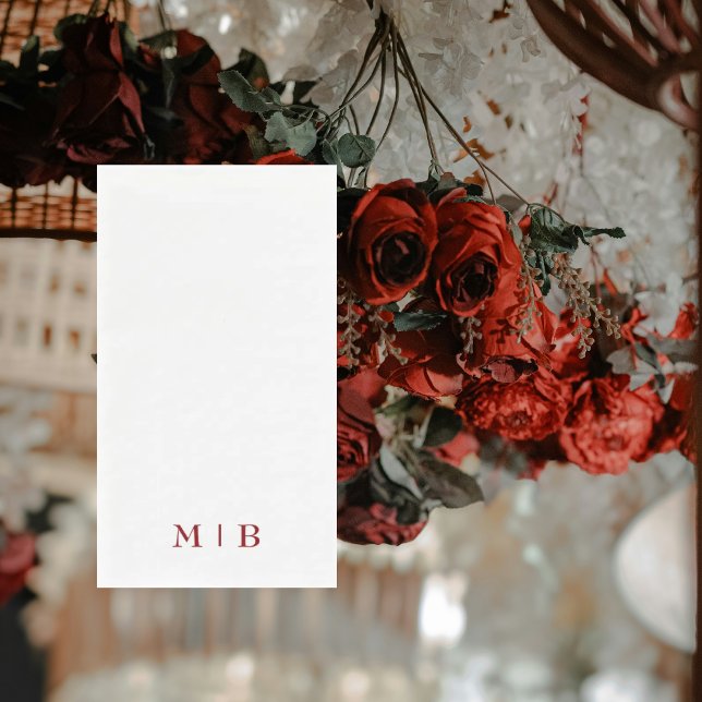 Sleek and Simple Ruby Red Monogram Wedding Serviette (Von Creator hochgeladen)