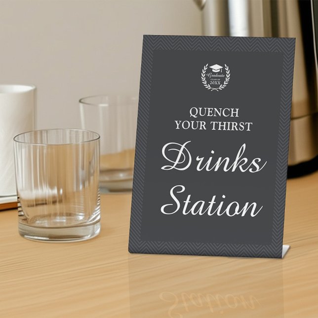 Sleek Black Personalisiert Drink Station Abschluss Sockelschild (Von Creator hochgeladen)