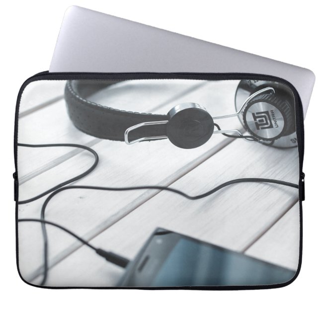 Sleek Modern Laptop Sleeve (Vorderseite)