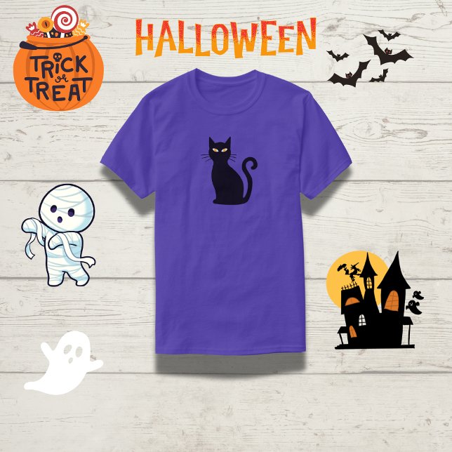 Sleek Orange-Eyed Black Cat Halloween T-Shirt (Von Creator hochgeladen)