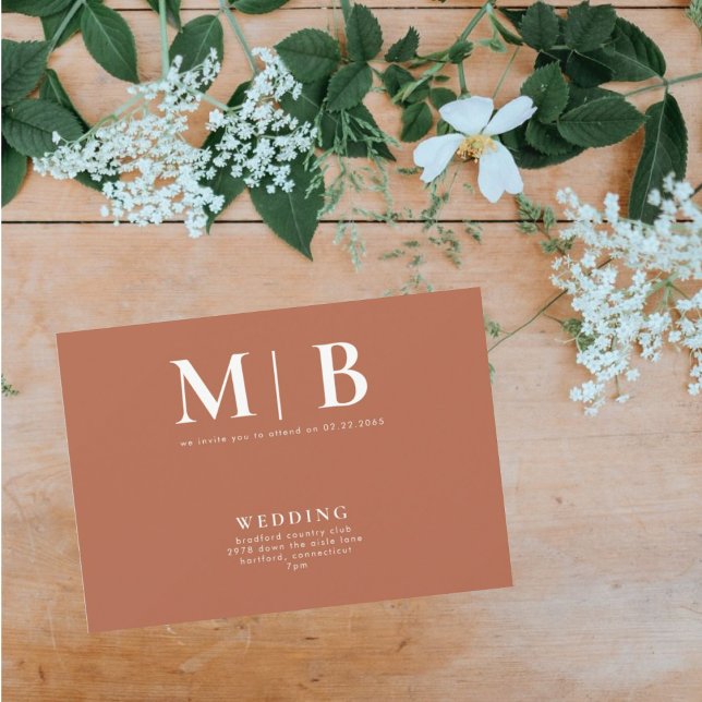 Sleek & Simple Monogram Terracotta Keine Eltern Einladung (Von Creator hochgeladen)