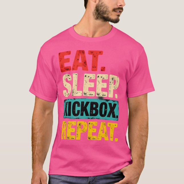 Sleep Kickbox Wiederholen Kickboxing Mixed Martial T-Shirt (Vorderseite)