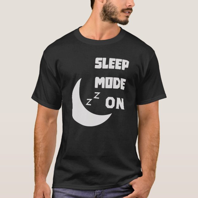 Sleep Mode On Minimalist Crescent Moon & Zzz T-Shirt (Vorderseite)