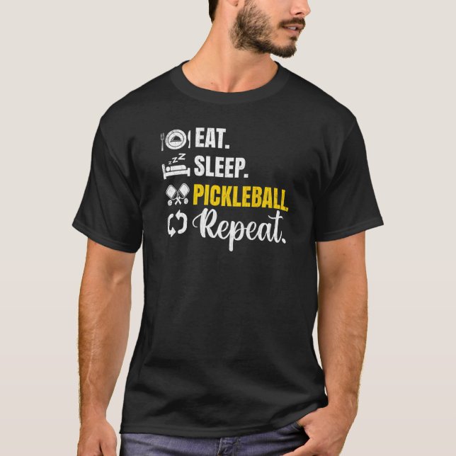 Sleep Pickleball Repeat Player Paddle Graphic T-Shirt (Vorderseite)