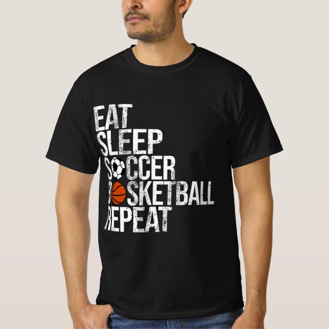 Sleep Soccer Basketball Wiederholung Spaß Ball ess T-Shirt (Vorderseite)