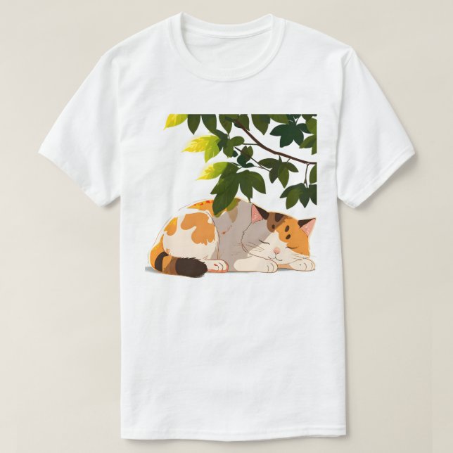 Sleeping Chubby Calico Cat T-Shirt (Design vorne)