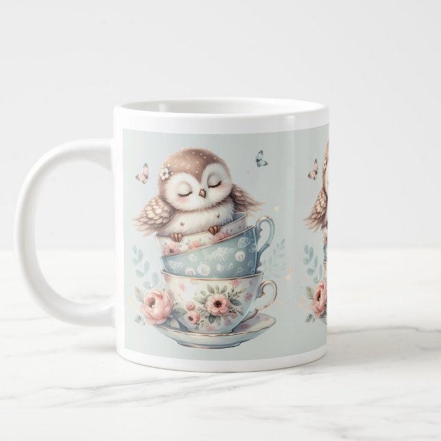 Sleeping Owl in Stacked Floral Teacups Jumbo-Tasse (Links)