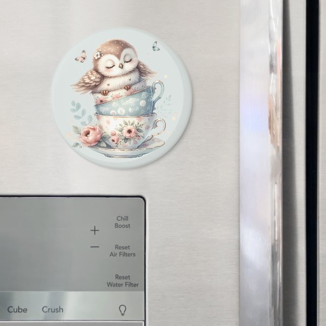 Sleeping Owl in Stacked Floral Teacups Magnet (In Situ (Kühlschrank))