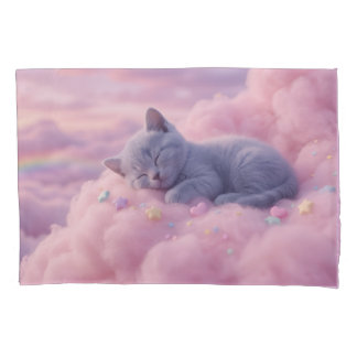 Sleeping Pastel Kitten on Fluffy Pink Clouds Art Kissenbezug