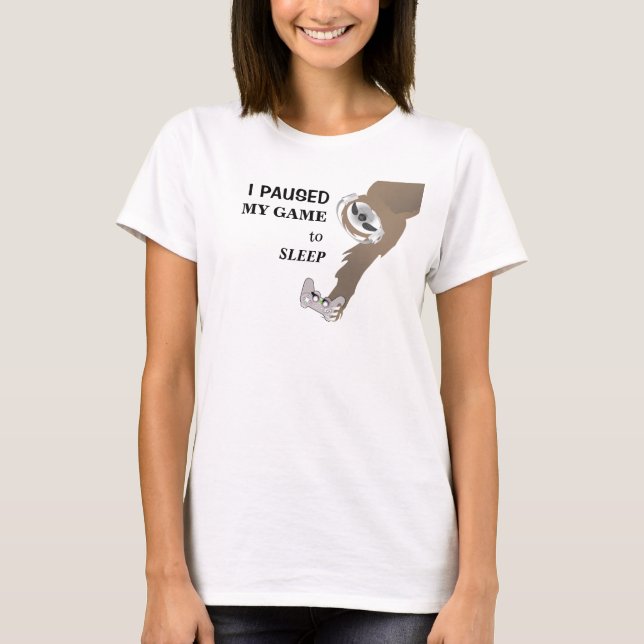 Sleeping Sloth with Game Controller T-Shirt (Vorderseite)
