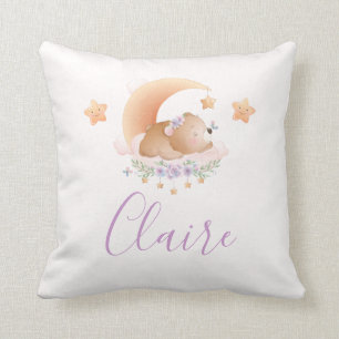 Sleepy Bear auf Cloud Baby Girl Baby Kissen