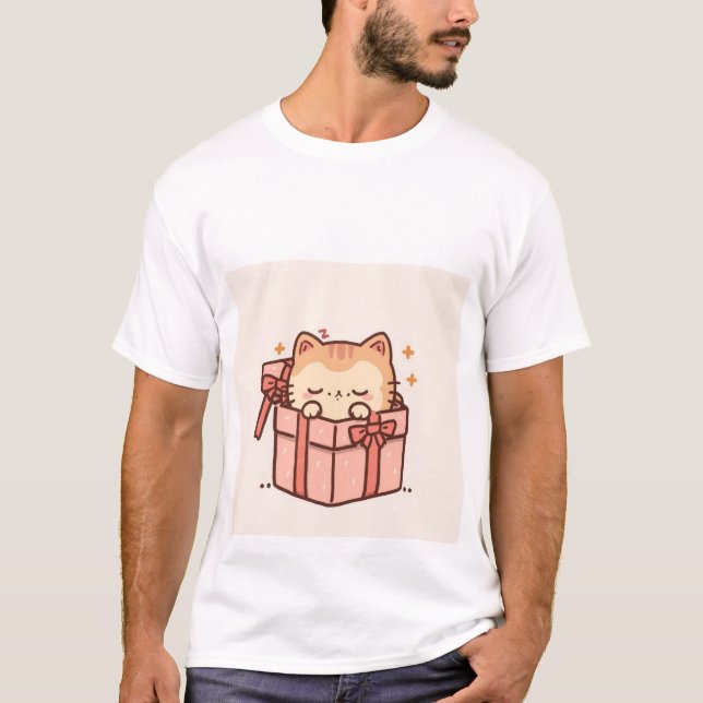 Sleepy Kawaii Ginger Cat in Pink Gift Box ✨💤 T-Shirt (Vorderseite)