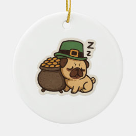 Sleepy Pug Leprechaun Retro St. Patrick's Day Keramik Ornament