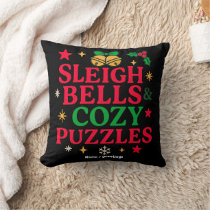Sleigh Bells & Cozy Puzzles Festives Weihnachtsges Kissen