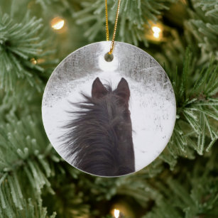 Sleigh View Black Horse, Snowy Tree Lined Road Keramik Ornament