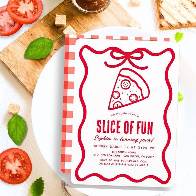 Slice of Fun Red Hand-drawn Pizza Birthday Einladung (Von Creator hochgeladen)