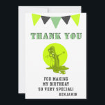 Slime Monster Green Funny Birthday Dankeskarte<br><div class="desc">Slime Monster Green Funny Geburtstag Dankeschön Karte. Personalisieren Sie die Karte mit dem Namen des Kindes und Ihre Dankeschön Nachricht. An diesem Geburtstag danke Karte hat ein grünes,  graues Schleimponster. Für ein Mädchen oder einen Jungen,  der Schleim und Monster Lieben.</div>