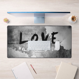 SlipperyJoe-Liebe hat keine Hautfarbe Schreibtischunterlage