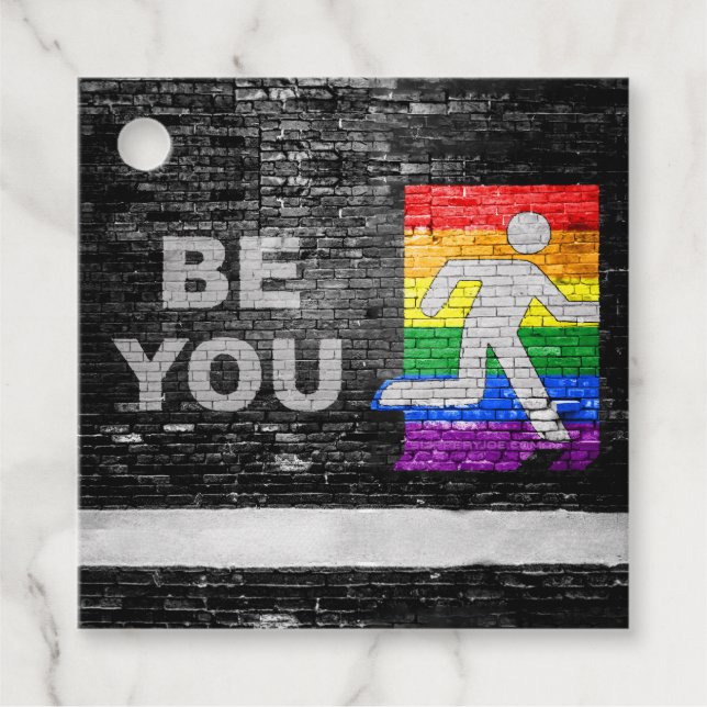SlipperyJoe's Be You Backsteinwall Strichmännchen  Geschenkanhänger (Vorderseite)