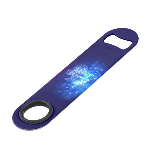 SlipperyJoe's electric thrill New Year’s Eve clock Speed Flaschenöffner (Rückseite Schrägansicht)