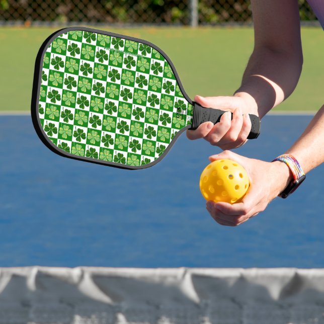 SlipperyJoe's grüne vierblättrige Klee Saint Patri Pickleball Schläger (InSitu)