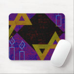 SlipperyJoe's Happy Hanukkah Star von David menora Mousepad<br><div class="desc">SlipperyJoe's Happy Hanukkah Star von David menorah Dreidel künstlerische Feier Candles Jüdische Hebräische Chanukah Schenkungen Dekorationen Judaismus Religionskultur religiöse Praktiken Traditionen geometrische symbolische Gestaltungstiefe Kontrast Ordnung Symmetrie</div>