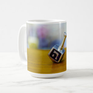 SlipperyJoe's Happy Hanukkah vierseitige Spinnerei Kaffeetasse