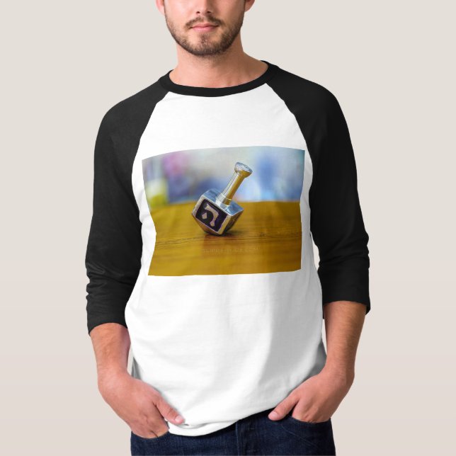 SlipperyJoe's Happy Hanukkah vierseitige Spinnerei T-Shirt (Vorderseite)