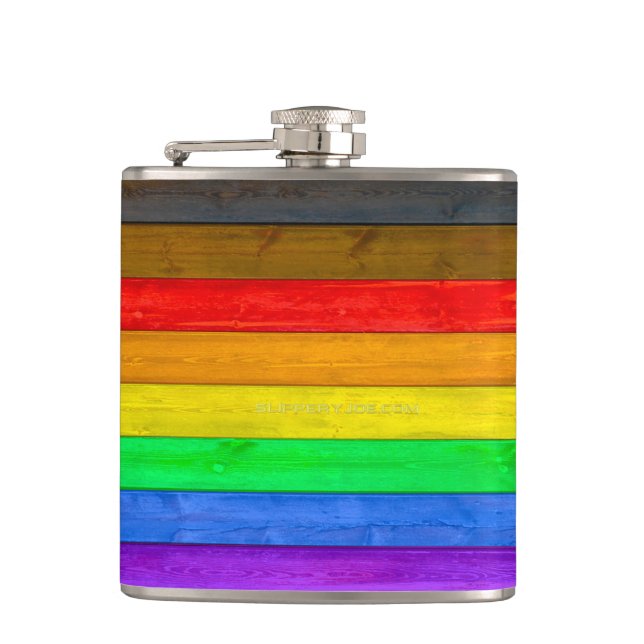 SlipperyJoe's Inclusive Gay Pride Flag strukturier Flachmann (Vorderseite)