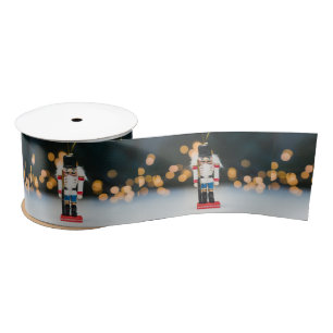 SlipperyJoes klassischer Weihnachts-Nussknacker-Sc Satinband