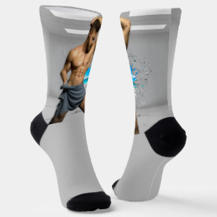 SlipperyJoe's Mann mit einem Handtuch weißer Raum  Socken